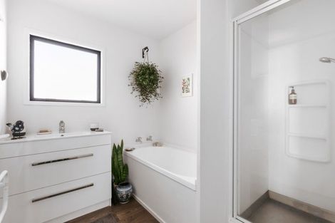 Photo of property in 768b Papamoa Beach Road, Papamoa Beach, Papamoa, 3118