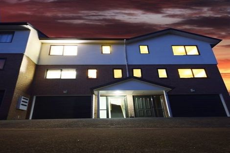 Photo of property in 5/31 Lucienne Drive, Ranui, Auckland, 0612