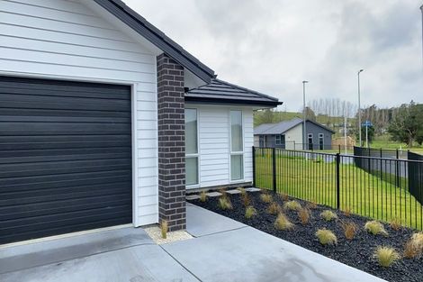 Photo of property in 2 Cascade Crescent, Tikipunga, Whangarei, 0112