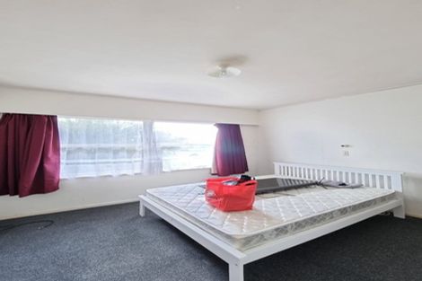 Photo of property in 14a Elizabeth Street, Papakura, 2110