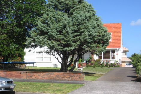 Photo of property in 1353a Dominion Extension, Mount Roskill, Auckland, 1041