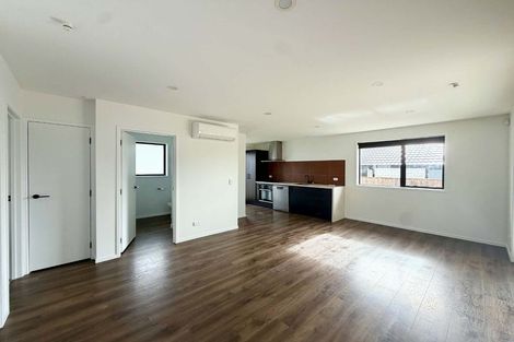 Photo of property in 6 Banks Street, Marfell, New Plymouth, 4310
