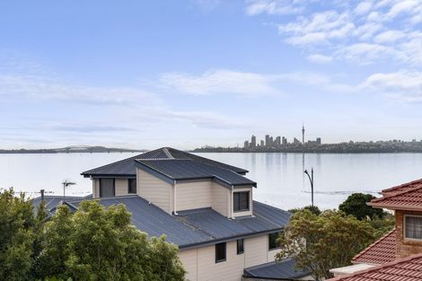 Photo of property in 12b Waikura Drive, Te Atatu Peninsula, Auckland, 0610