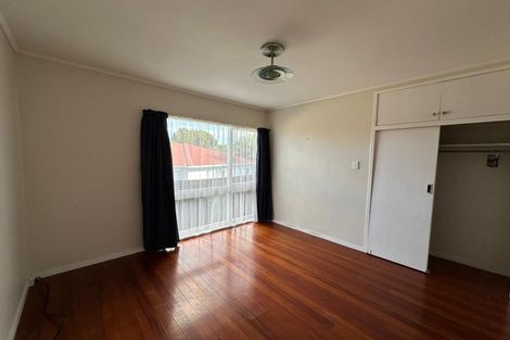 Photo of property in 89 Gossamer Drive, Pakuranga Heights, Auckland, 2010