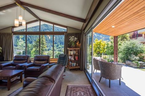 Photo of property in 7 Turner Street, Queenstown, 9300