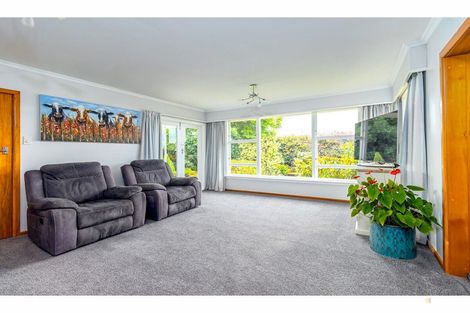 Photo of property in 76 Rhodes Street, Waimate, 7924
