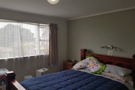 Photo of property in 1/69 College Road, Northcote, Auckland, 0627