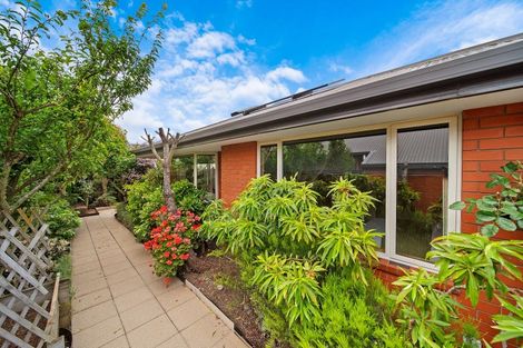 Photo of property in 2/15 Dilworth Street, Riccarton, Christchurch, 8011