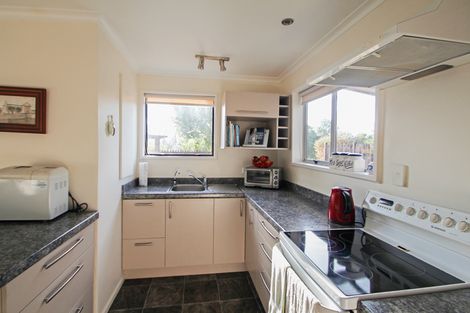 Photo of property in 23 Oakham Street, Hampden, 9410