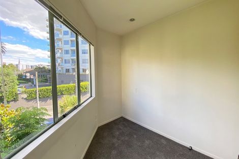 Photo of property in 5 Beckham Place, Grafton, Auckland, 1010