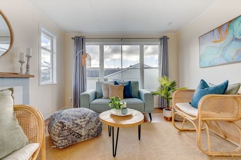 Photo of property in 27 Charles Street, Te Kamo, Whangarei, 0112