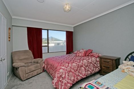 Photo of property in 11 Galway Street, Grasmere, Invercargill, 9810