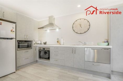 Photo of property in 3/142 Forest Lake Road, Forest Lake, Hamilton, 3200