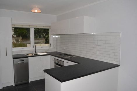 Photo of property in 2/16 Church Street, Devonport, Auckland, 0624