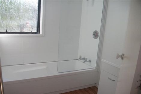 Photo of property in 35 Delaware Grove, Totara Park, Upper Hutt, 5018