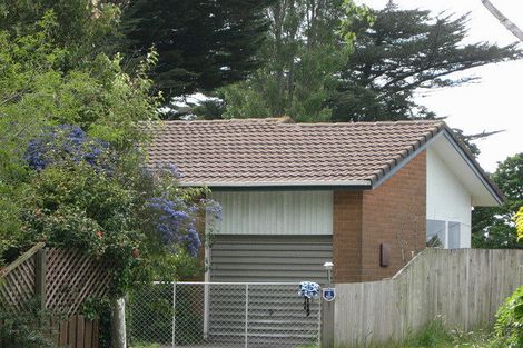 Photo of property in 5a Leighton Place, Redwood, Christchurch, 8051