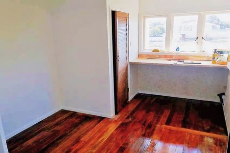 Photo of property in 118 Mahia Road, Manurewa, Auckland, 2102