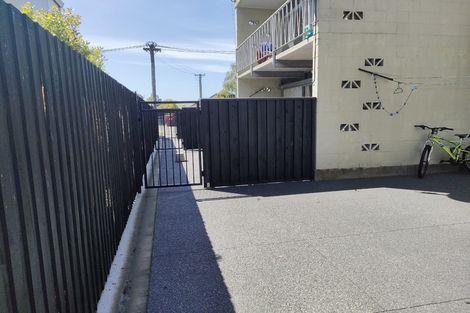 Photo of property in 6/7 Newnham Terrace, Upper Riccarton, Christchurch, 8041