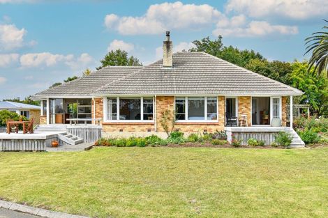 Photo of property in 142 Wymer Road, Glenbrook, Waiuku, 2681