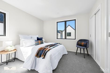 Photo of property in 130 Cambridge Terrace, Fairfield, Lower Hutt, 5011