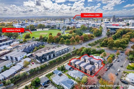 Photo of property in 1/4 Marama Street, Castor Bay, Auckland, 0620