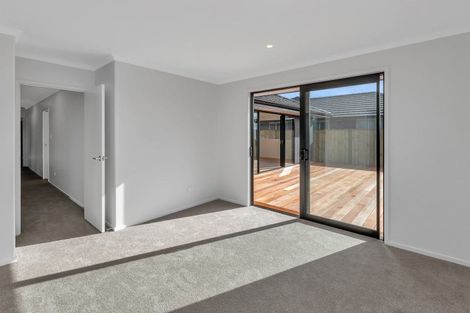 Photo of property in Northlake, 32 Glenavon Green, Wanaka, 9305