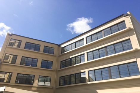 Photo of property in 101/3 Roxburgh Street, Mount Victoria, Wellington, 6011