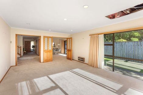 Photo of property in 37 Ngaio Road, Waikanae, 5036
