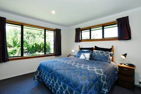 Photo of property in 22 Whiting Drive, Wakefield, 7025