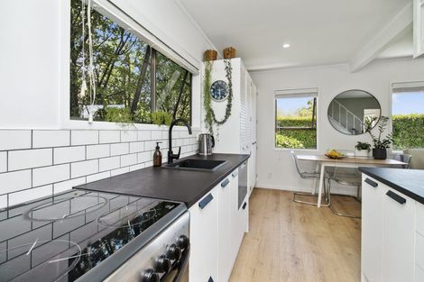 Photo of property in 2/208 Rangatira Road, Beach Haven, Auckland, 0626