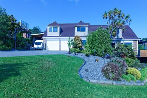 Photo of property in 18 Woodside Common, Westmorland, Christchurch, 8025