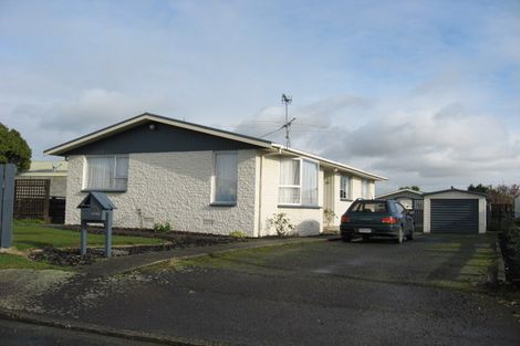 Photo of property in 77 O'byrne Place, Waikiwi, Invercargill, 9810