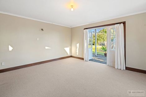 Photo of property in 218 Frankley Road, Frankleigh Park, New Plymouth, 4310
