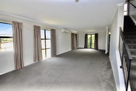 Photo of property in 11 Mauku Lane, Greenhithe, Auckland, 0632