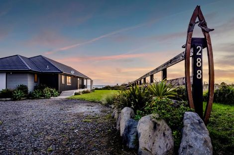 Photo of property in 288 Tai Road, Opunake, 4681