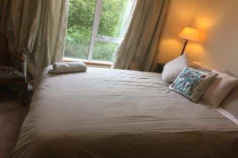 Photo of property in 93b Allington Road, Karori, Wellington, 6012