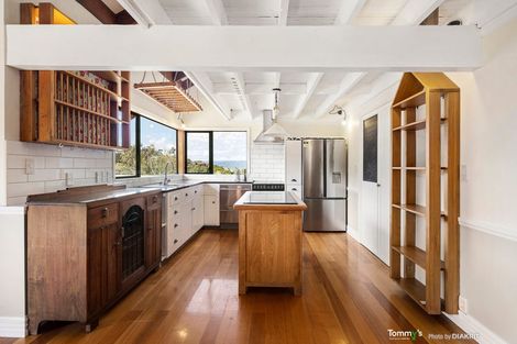 Photo of property in 216 Barnard Street, Wadestown, Wellington, 6012