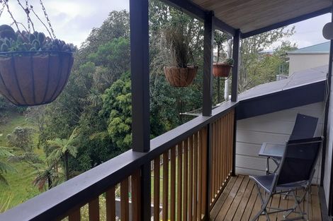 Photo of property in 8 Pararewa Drive, Whalers Gate, New Plymouth, 4310