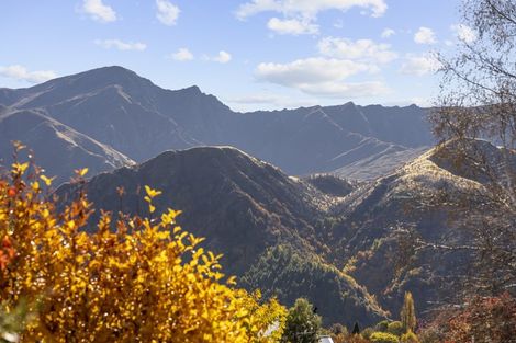 Photo of property in 21 Hood Crescent, Arrowtown, 9302