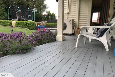 Photo of property in 1 Nelson Terrace, Seaview, Timaru, 7910