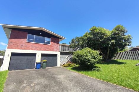 Photo of property in 2 King Richard Place, Browns Bay, Auckland, 0630