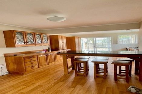 Photo of property in 37a Neal Avenue, Glenfield, Auckland, 0629