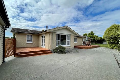 Photo of property in 17b Dalrye Place, Ilam, Christchurch, 8041