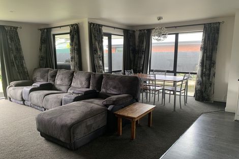 Photo of property in 158 Mcmurdo Street, Tinwald, Ashburton, 7700