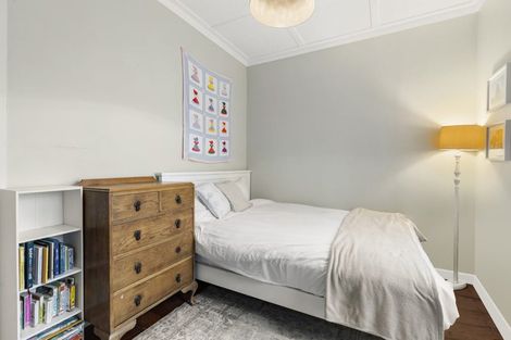 Photo of property in 10 Brighton Street, Island Bay, Wellington, 6023