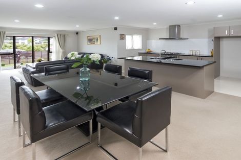 Photo of property in 24 Flintridge Drive, Flat Bush, Auckland, 2019