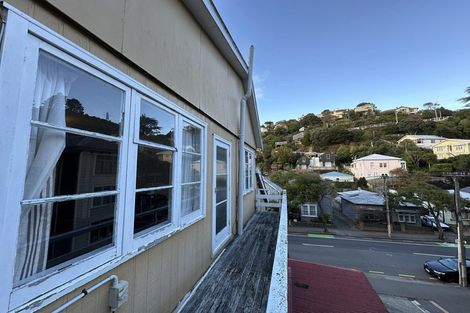 Photo of property in 142 Aro Street, Aro Valley, Wellington, 6021