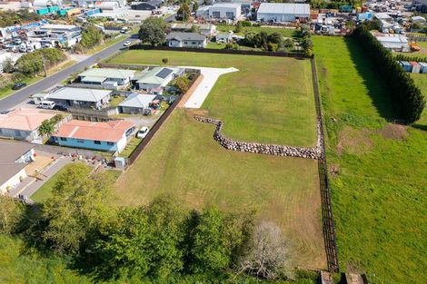 Photo of property in 92 Mould Street, Waitara, 4320