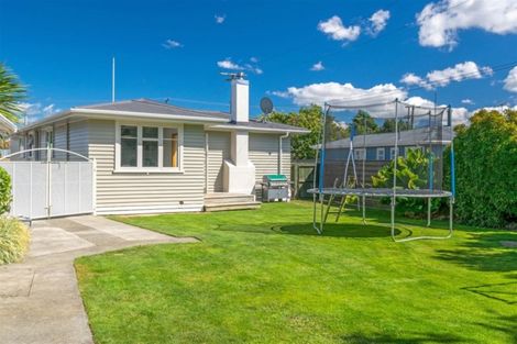 Photo of property in 33 Holdaway Street, Riversdale, Blenheim, 7201