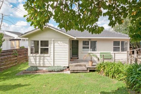 Photo of property in 125 Royal Road, Massey, Auckland, 0614